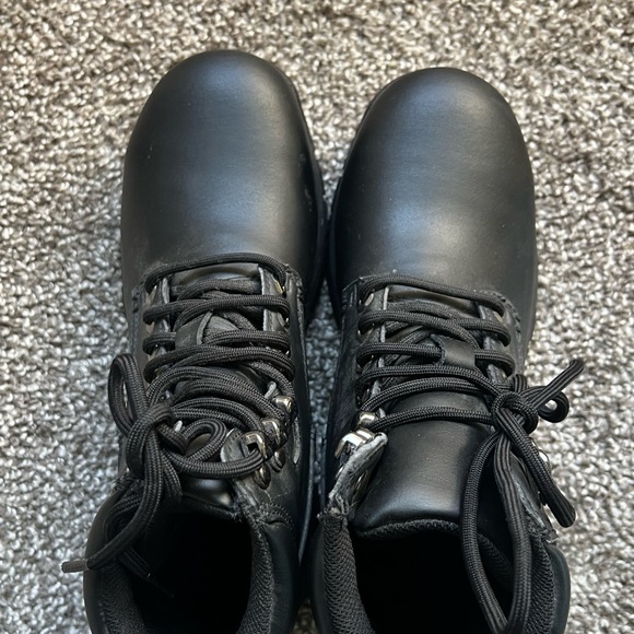 Work Boots - Steel Toe / Slip Resistant - Picture 4 of 6